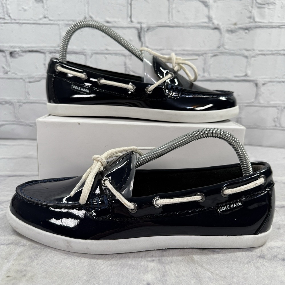 Cole Haan Women's Nantucket Camp Moc Boat Shoes Size‎ 9B Navy Patent Leather